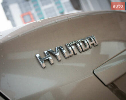 Бежевый Хендай Акцент, объемом двигателя 1.6 л и пробегом 153 тыс. км за 8200 $, фото 33 на Automoto.ua