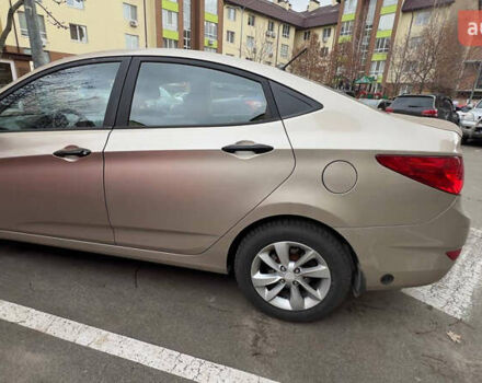 Бежевий Хендай Акцент, об'ємом двигуна 1.4 л та пробігом 240 тис. км за 6450 $, фото 2 на Automoto.ua