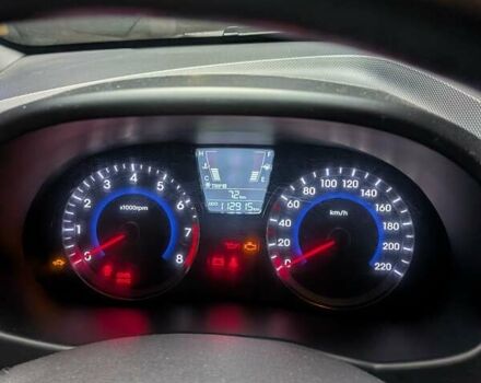 Бежевый Хендай Акцент, объемом двигателя 1.4 л и пробегом 112 тыс. км за 8000 $, фото 9 на Automoto.ua