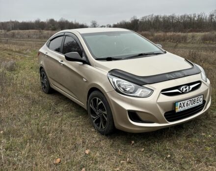 Бежевый Хендай Акцент, объемом двигателя 1.4 л и пробегом 96 тыс. км за 9500 $, фото 2 на Automoto.ua