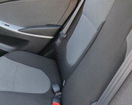 Бежевий Хендай Акцент, об'ємом двигуна 1.4 л та пробігом 109 тис. км за 9800 $, фото 9 на Automoto.ua