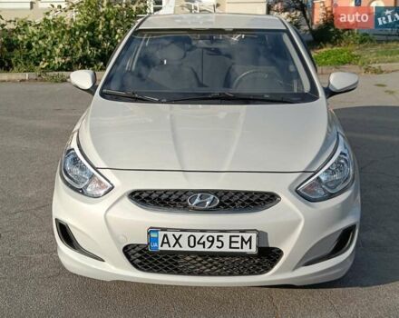 Бежевий Хендай Акцент, об'ємом двигуна 1.37 л та пробігом 53 тис. км за 9850 $, фото 3 на Automoto.ua