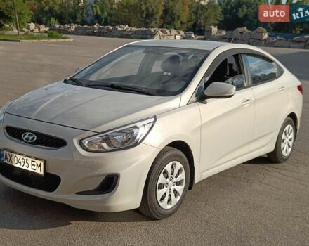 Бежевий Хендай Акцент, об'ємом двигуна 1.37 л та пробігом 53 тис. км за 9850 $, фото 1 на Automoto.ua