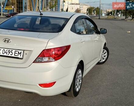 Бежевий Хендай Акцент, об'ємом двигуна 1.37 л та пробігом 53 тис. км за 9850 $, фото 5 на Automoto.ua