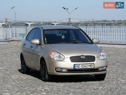 Бежевый Хендай Акцент, объемом двигателя 1.49 л и пробегом 335 тыс. км за 4100 $, фото 1 на Automoto.ua