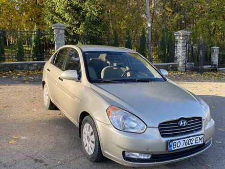 Хендай Акцент 2008 в Тернополе на Automoto.ua Бежевый Хендай Акцент, объемом двигателя 1.4 л и пробегом 305 тыс. км за 4000 $, фото 1 на Automoto.ua