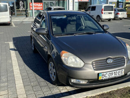 Бежевый Хендай Акцент, объемом двигателя 1.5 л и пробегом 174 тыс. км за 4800 $, фото 1 на Automoto.ua