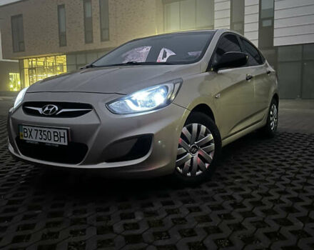 Бежевый Хендай Акцент, объемом двигателя 1.4 л и пробегом 176 тыс. км за 7000 $, фото 1 на Automoto.ua