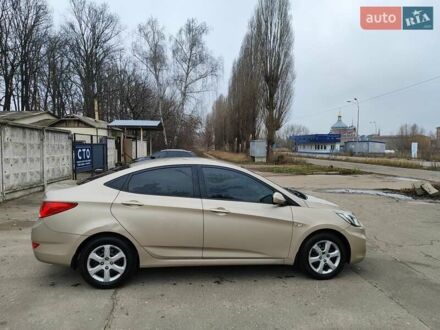 Бежевий Хендай Акцент, об'ємом двигуна 1.4 л та пробігом 160 тис. км за 7600 $, фото 1 на Automoto.ua