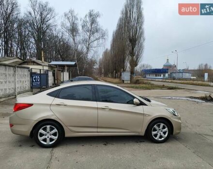 Бежевый Хендай Акцент, объемом двигателя 1.4 л и пробегом 160 тыс. км за 7600 $, фото 1 на Automoto.ua