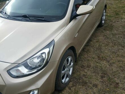 Хендай Акцент 2012 в Богодухове на Automoto.ua Бежевый Хендай Акцент, объемом двигателя 0 л и пробегом 58 тыс. км за 8750 $, фото 1 на Automoto.ua