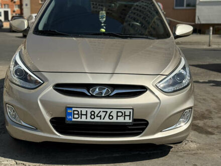 Хендай Акцент 2013 в Одессе на Automoto.ua Бежевый Хендай Акцент, объемом двигателя 1.4 л и пробегом 180 тыс. км за 8000 $, фото 1 на Automoto.ua