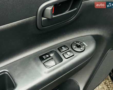 Черный Хендай Акцент, объемом двигателя 1.4 л и пробегом 123 тыс. км за 4550 $, фото 19 на Automoto.ua