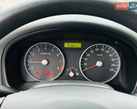 Черный Хендай Акцент, объемом двигателя 1.4 л и пробегом 123 тыс. км за 4550 $, фото 21 на Automoto.ua