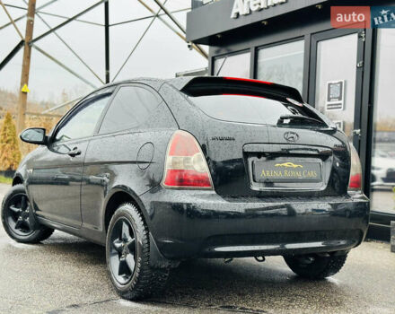 Черный Хендай Акцент, объемом двигателя 1.4 л и пробегом 123 тыс. км за 4550 $, фото 3 на Automoto.ua