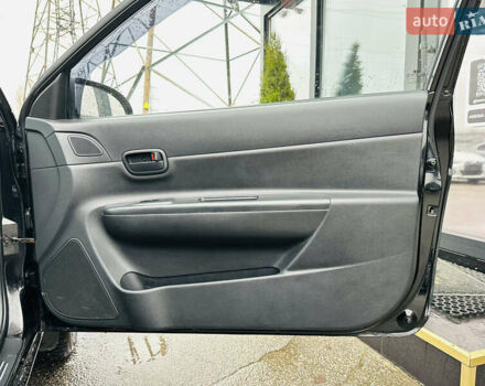 Черный Хендай Акцент, объемом двигателя 1.4 л и пробегом 123 тыс. км за 4550 $, фото 18 на Automoto.ua