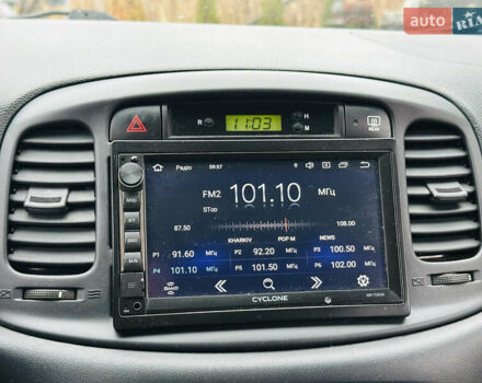 Черный Хендай Акцент, объемом двигателя 1.4 л и пробегом 123 тыс. км за 4550 $, фото 22 на Automoto.ua