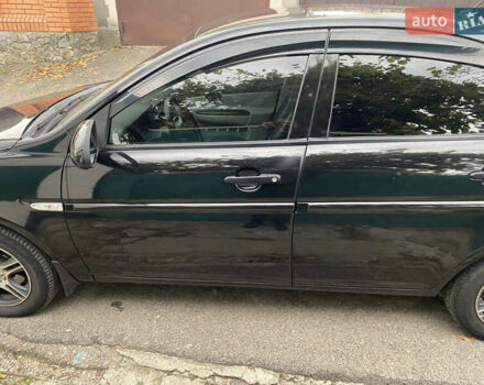 Черный Хендай Акцент, объемом двигателя 1.4 л и пробегом 343 тыс. км за 5000 $, фото 4 на Automoto.ua