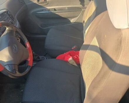 Чорний Хендай Акцент, об'ємом двигуна 1.6 л та пробігом 147 тис. км за 3500 $, фото 7 на Automoto.ua