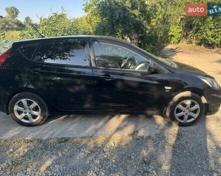 Чорний Хендай Акцент, об'ємом двигуна 1.59 л та пробігом 160 тис. км за 8250 $, фото 3 на Automoto.ua