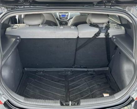 Чорний Хендай Акцент, об'ємом двигуна 1.59 л та пробігом 175 тис. км за 8000 $, фото 12 на Automoto.ua