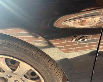 Черный Хендай Акцент, объемом двигателя 1.6 л и пробегом 165 тыс. км за 8000 $, фото 12 на Automoto.ua