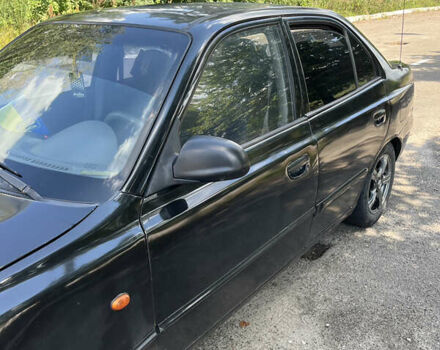 Чорний Хендай Акцент, об'ємом двигуна 1.6 л та пробігом 382 тис. км за 2500 $, фото 17 на Automoto.ua