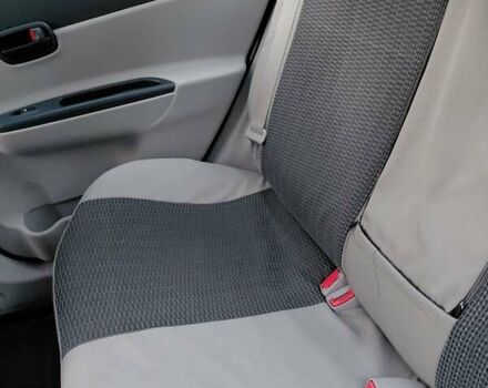 Черный Хендай Акцент, объемом двигателя 1.4 л и пробегом 230 тыс. км за 4600 $, фото 7 на Automoto.ua