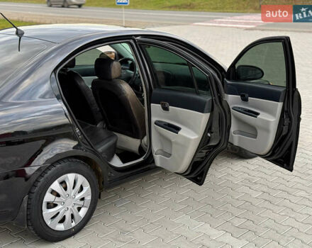 Хендай Акцент 2007 в Черновцах на Automoto.ua Черный Хендай Акцент, объемом двигателя 1.4 л и пробегом 345 тыс. км за 3600 $, фото 34 на Automoto.ua