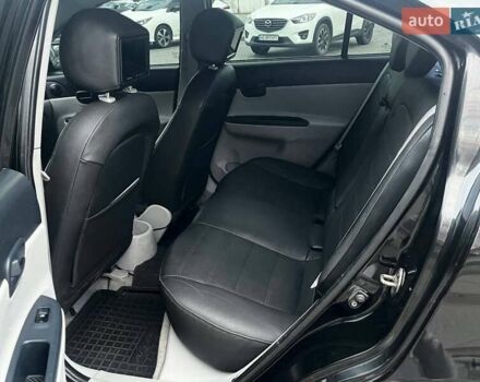 Черный Хендай Акцент, объемом двигателя 1.4 л и пробегом 197 тыс. км за 4900 $, фото 8 на Automoto.ua