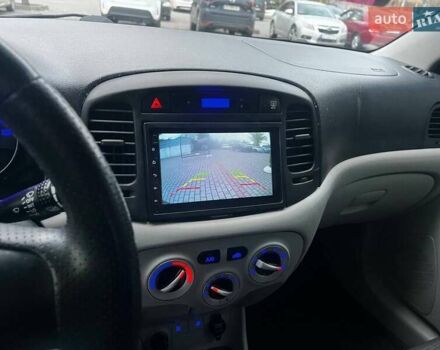 Черный Хендай Акцент, объемом двигателя 1.4 л и пробегом 197 тыс. км за 4900 $, фото 19 на Automoto.ua