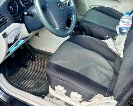 Хендай Акцент 2007 в Кегичевке на Automoto.ua Черный Хендай Акцент, объемом двигателя 1.4 л и пробегом 240 тыс. км за 3500 $, фото 2 на Automoto.ua
