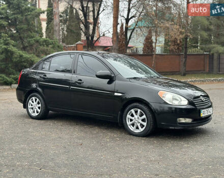 Черный Хендай Акцент, объемом двигателя 1.6 л и пробегом 170 тыс. км за 5699 $, фото 10 на Automoto.ua