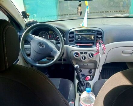 Хендай Акцент 2007 в Кегичевке на Automoto.ua Черный Хендай Акцент, объемом двигателя 1.4 л и пробегом 240 тыс. км за 3500 $, фото 5 на Automoto.ua