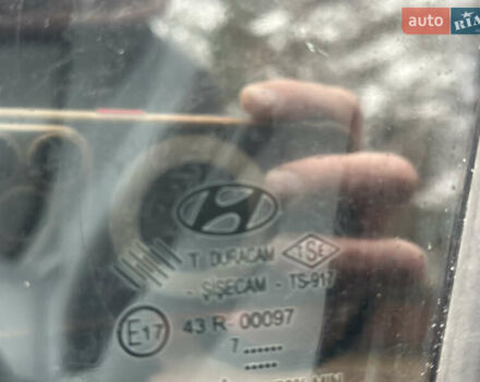 Черный Хендай Акцент, объемом двигателя 1.6 л и пробегом 170 тыс. км за 5699 $, фото 23 на Automoto.ua