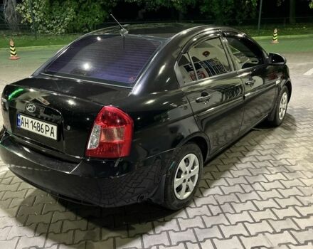 Черный Хендай Акцент, объемом двигателя 1.4 л и пробегом 197 тыс. км за 4800 $, фото 11 на Automoto.ua