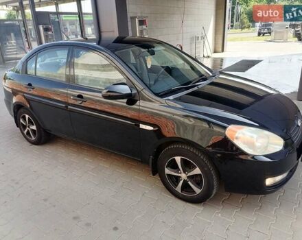 Чорний Хендай Акцент, об'ємом двигуна 1.4 л та пробігом 202 тис. км за 5500 $, фото 3 на Automoto.ua