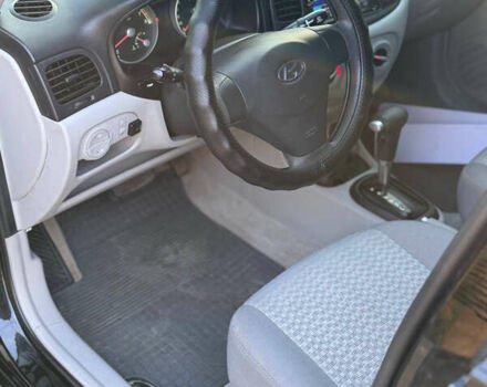 Черный Хендай Акцент, объемом двигателя 1.4 л и пробегом 128 тыс. км за 5800 $, фото 36 на Automoto.ua