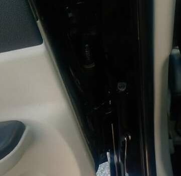 Черный Хендай Акцент, объемом двигателя 1.49 л и пробегом 204 тыс. км за 5280 $, фото 8 на Automoto.ua