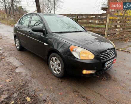 Черный Хендай Акцент, объемом двигателя 1.4 л и пробегом 165 тыс. км за 5390 $, фото 2 на Automoto.ua