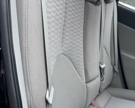 Черный Хендай Акцент, объемом двигателя 1.4 л и пробегом 139 тыс. км за 5999 $, фото 68 на Automoto.ua