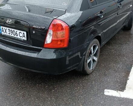 Чорний Хендай Акцент, об'ємом двигуна 1.4 л та пробігом 178 тис. км за 5400 $, фото 4 на Automoto.ua