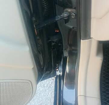 Черный Хендай Акцент, объемом двигателя 1.49 л и пробегом 204 тыс. км за 5280 $, фото 6 на Automoto.ua