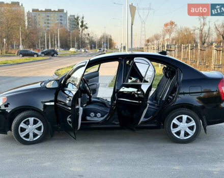 Черный Хендай Акцент, объемом двигателя 1.59 л и пробегом 175 тыс. км за 6300 $, фото 37 на Automoto.ua