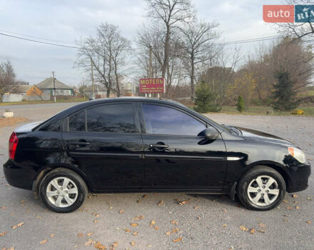 Черный Хендай Акцент, объемом двигателя 1.4 л и пробегом 257 тыс. км за 3000 $, фото 3 на Automoto.ua