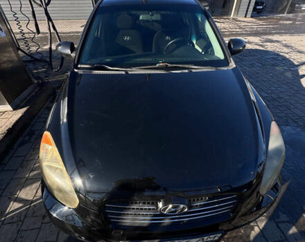 Черный Хендай Акцент, объемом двигателя 1.4 л и пробегом 210 тыс. км за 4050 $, фото 1 на Automoto.ua