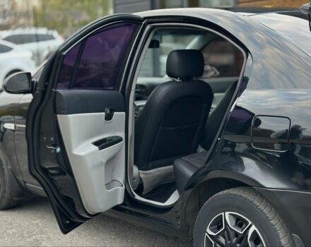 Чорний Хендай Акцент, об'ємом двигуна 1.4 л та пробігом 250 тис. км за 5100 $, фото 21 на Automoto.ua