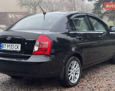 Черный Хендай Акцент, объемом двигателя 1.4 л и пробегом 139 тыс. км за 5999 $, фото 8 на Automoto.ua