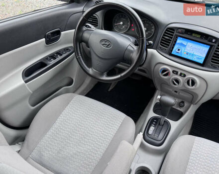 Черный Хендай Акцент, объемом двигателя 1.4 л и пробегом 139 тыс. км за 5999 $, фото 61 на Automoto.ua