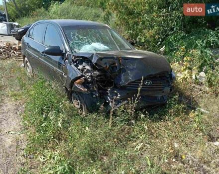 Черный Хендай Акцент, объемом двигателя 1.4 л и пробегом 160 тыс. км за 1999 $, фото 4 на Automoto.ua